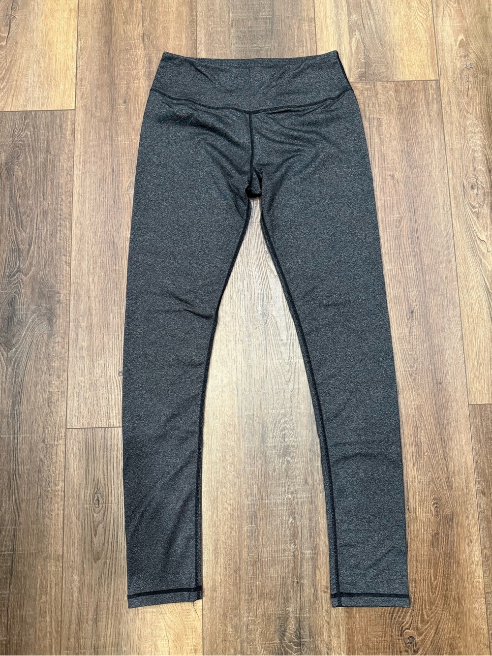 Lululemon gray leggings full length size 8